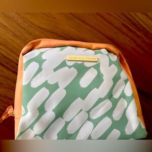 Makeup bag